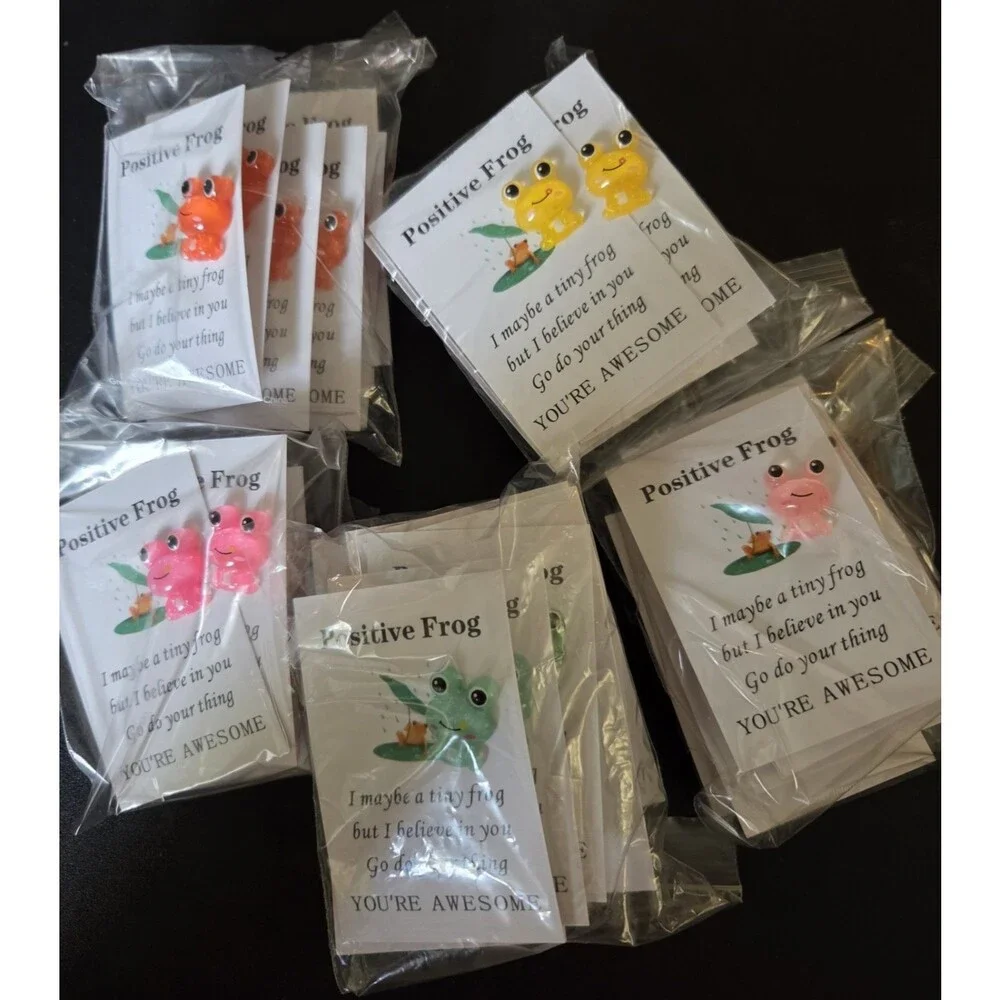 Back 2 School Frog-Themed Message W/Whimsical Charming Frog 39 Pocket Hug Card